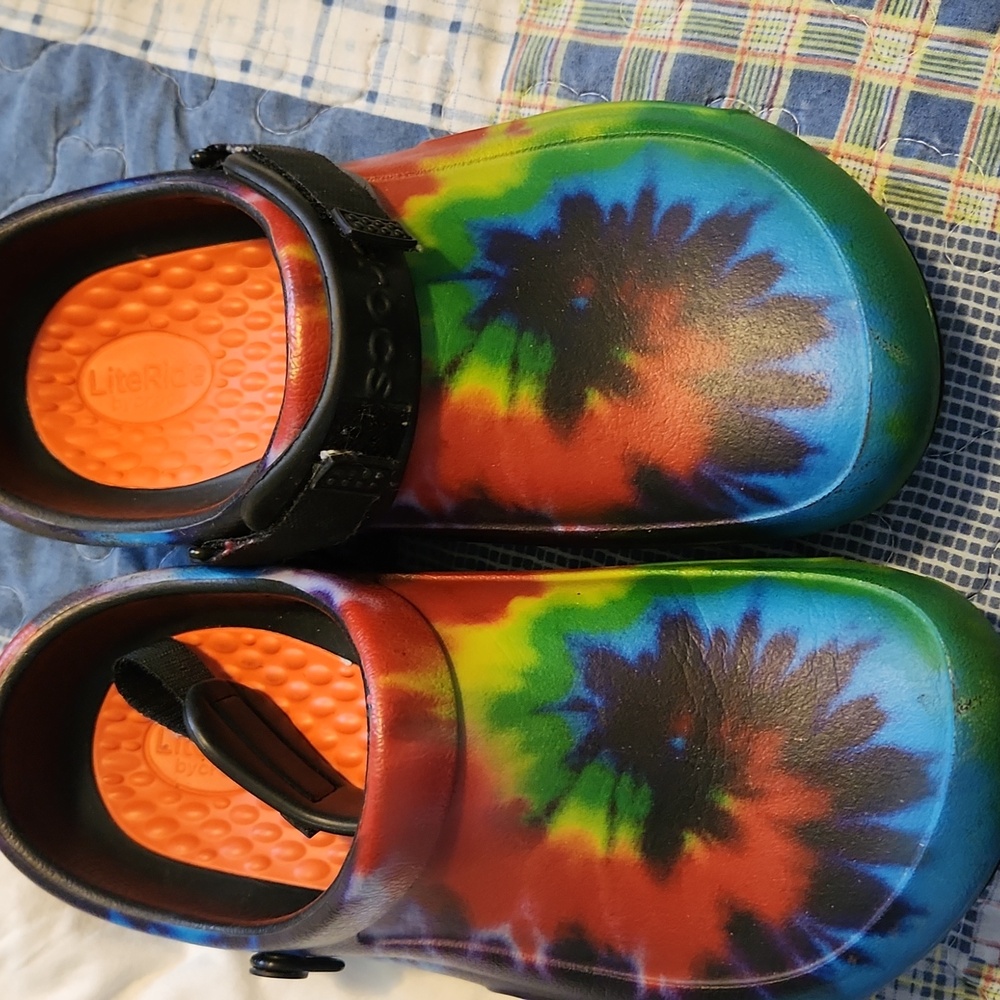 Crocs